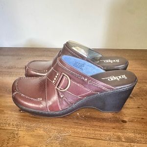 Boho style chunky heel Y2K brown leather shoes size 8 M Clarks